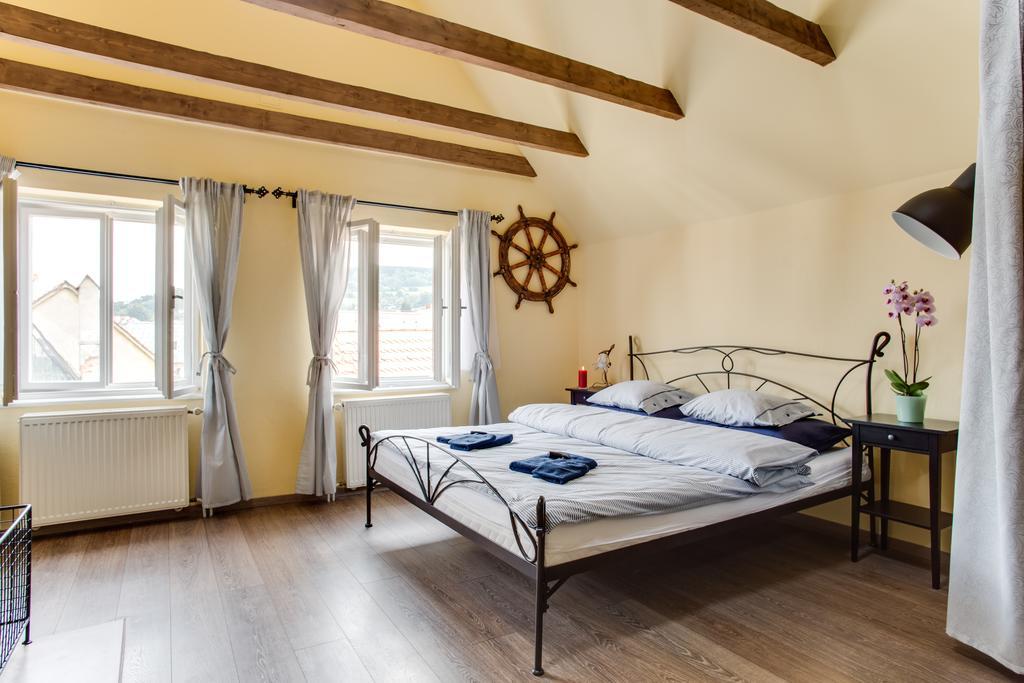 Amazing 5 Bedroom House Krumlov 82 - 4 Min Walk To Main Square Český Krumlov Eksteriør billede